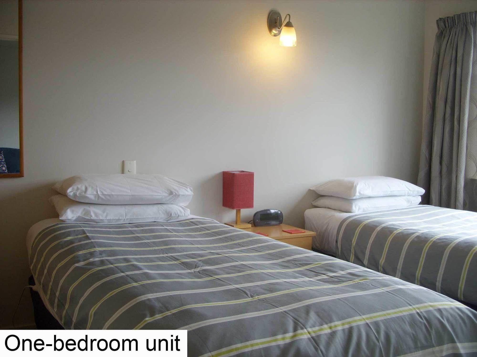 Tudor Court Motel 基督城 外观 照片