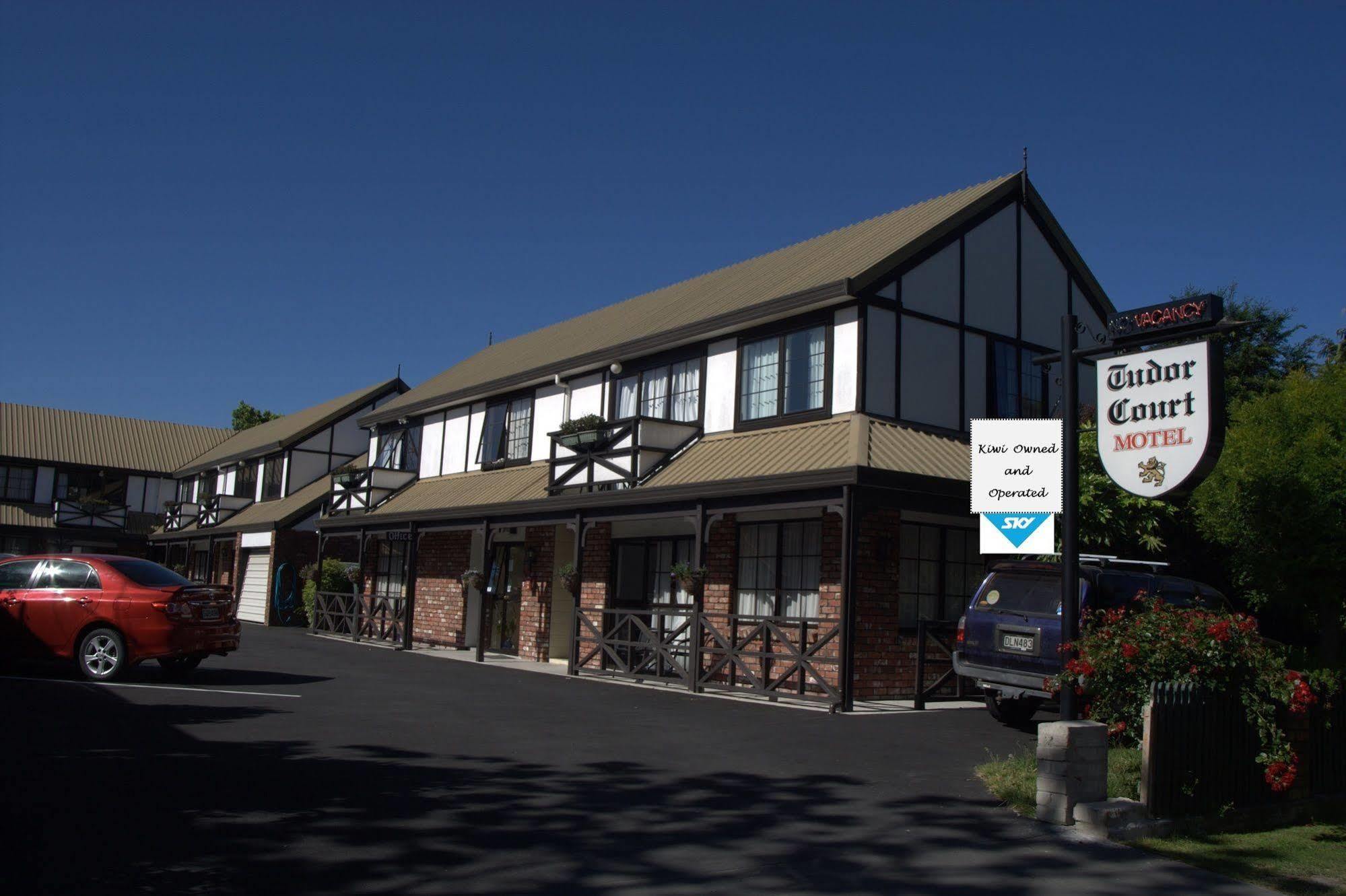 Tudor Court Motel 基督城 外观 照片